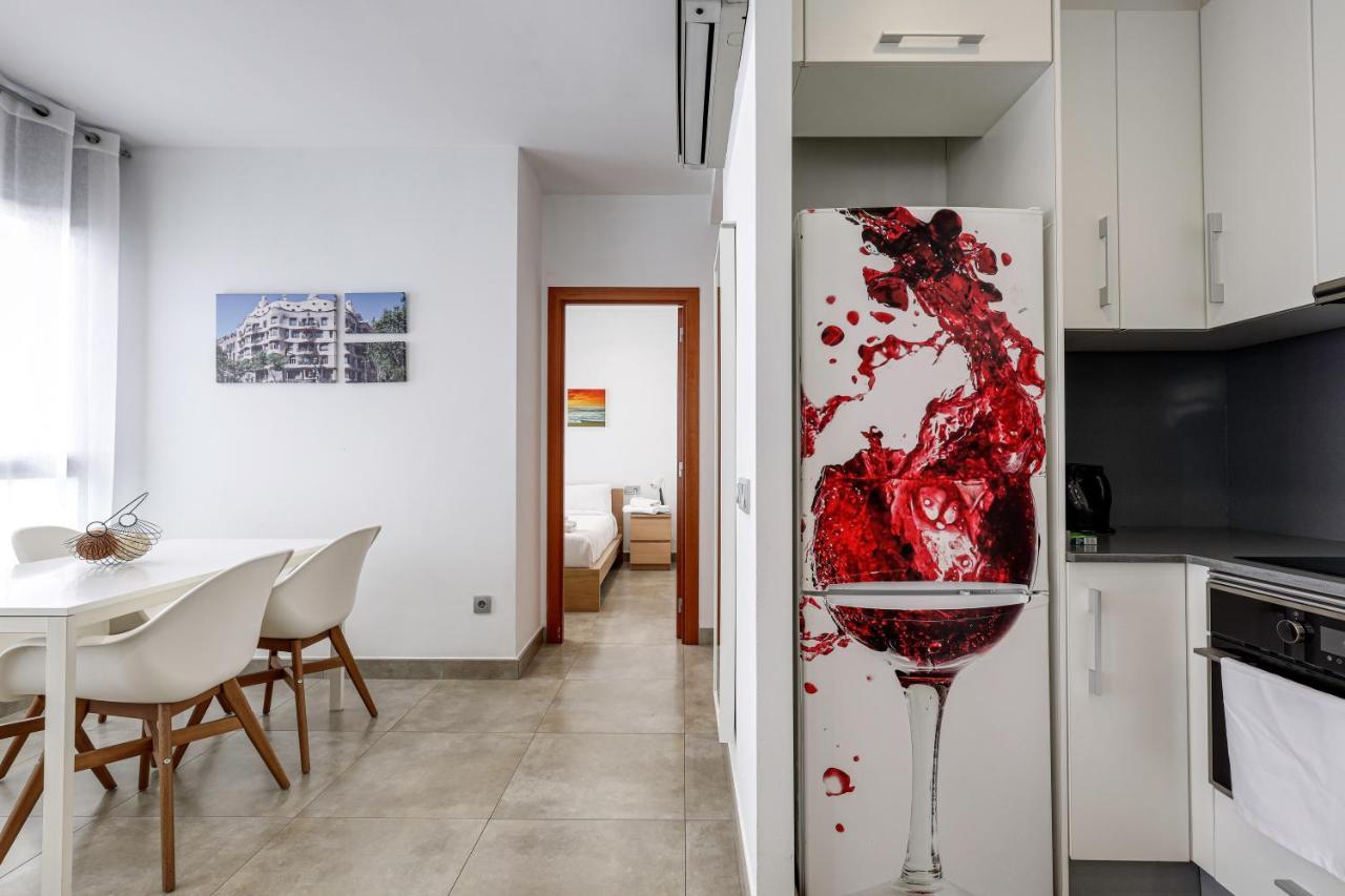 Urban Flats Vallirana Barcelona Eksteriør bilde