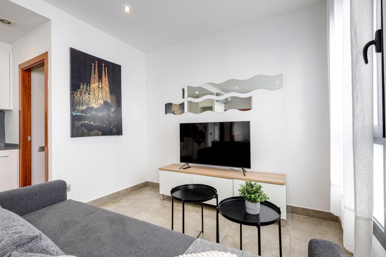 Urban Flats Vallirana Barcelona Eksteriør bilde