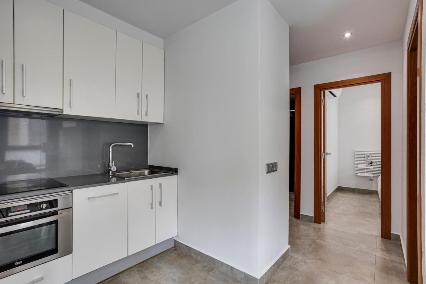 Urban Flats Vallirana Barcelona Eksteriør bilde