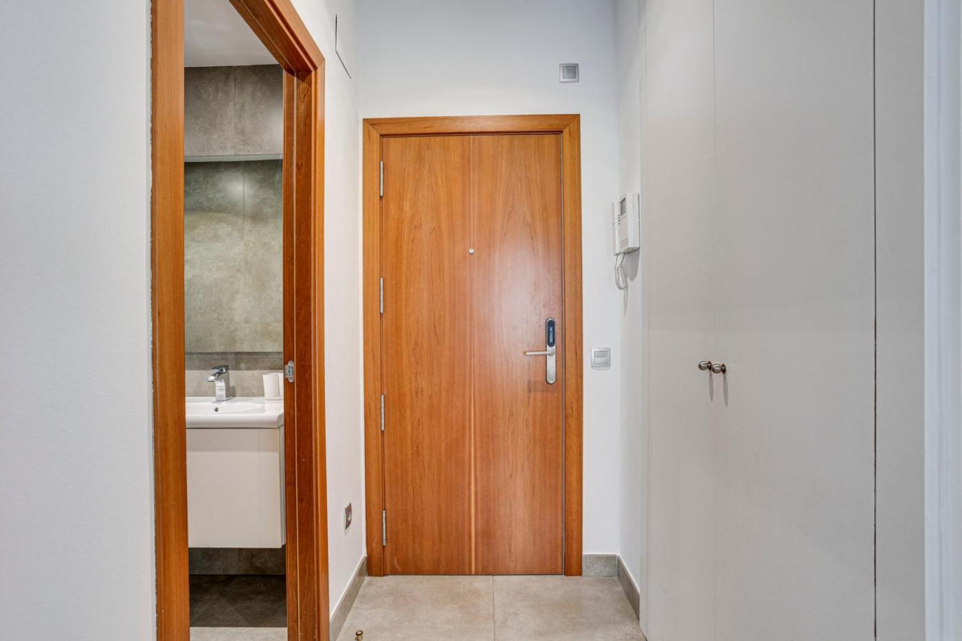 Urban Flats Vallirana Barcelona Eksteriør bilde